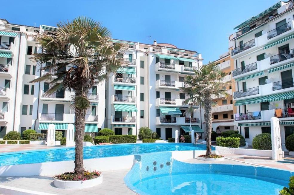 Appartement El Palmar Fronte Mare à Jesolo Extérieur photo
