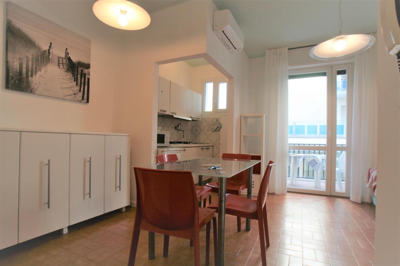 Appartement El Palmar Fronte Mare à Jesolo Extérieur photo